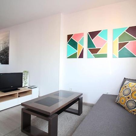Suite Puerta Osario Con Terraza Sevilla Buitenkant foto